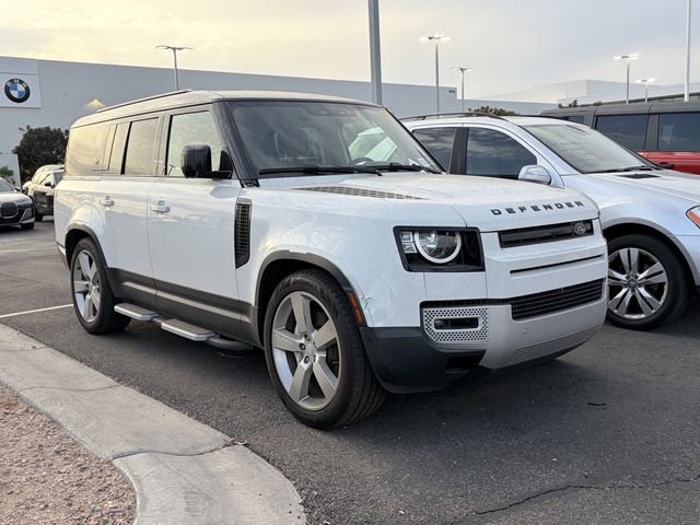 Used 2023 Land Rover Defender 130 S image 3