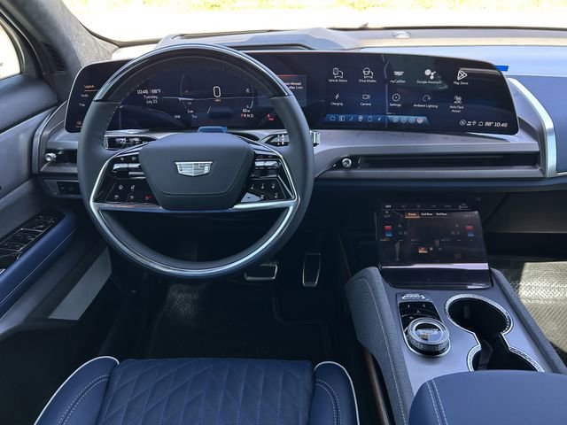 New 2026 Cadillac Vistiq Premium Luxury AWD/4WD image 12