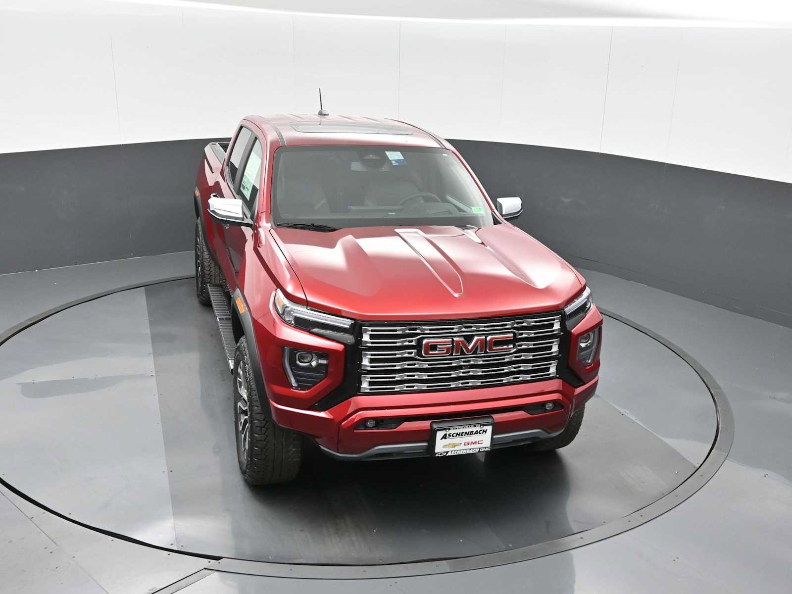 New 2026 GMC Canyon Denali image 11