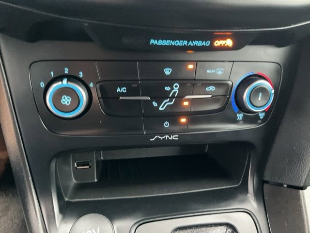 Used 2018 Ford Focus SE image 17