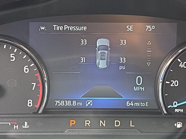 Used 2021 Ford Explorer XLT w/ Equipment Group 202A AWD/4WD image 26