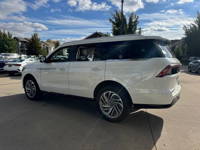 New 2025 Lincoln Navigator Reserve image 6