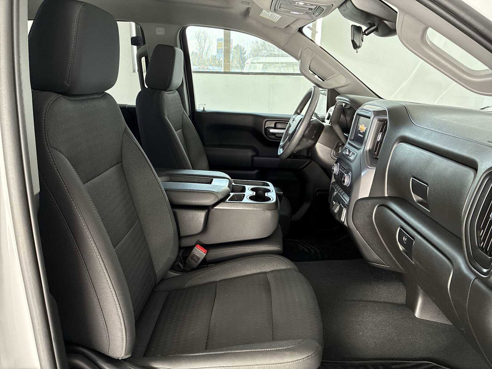 Used 2022 Chevrolet Silverado 1500 Custom image 25