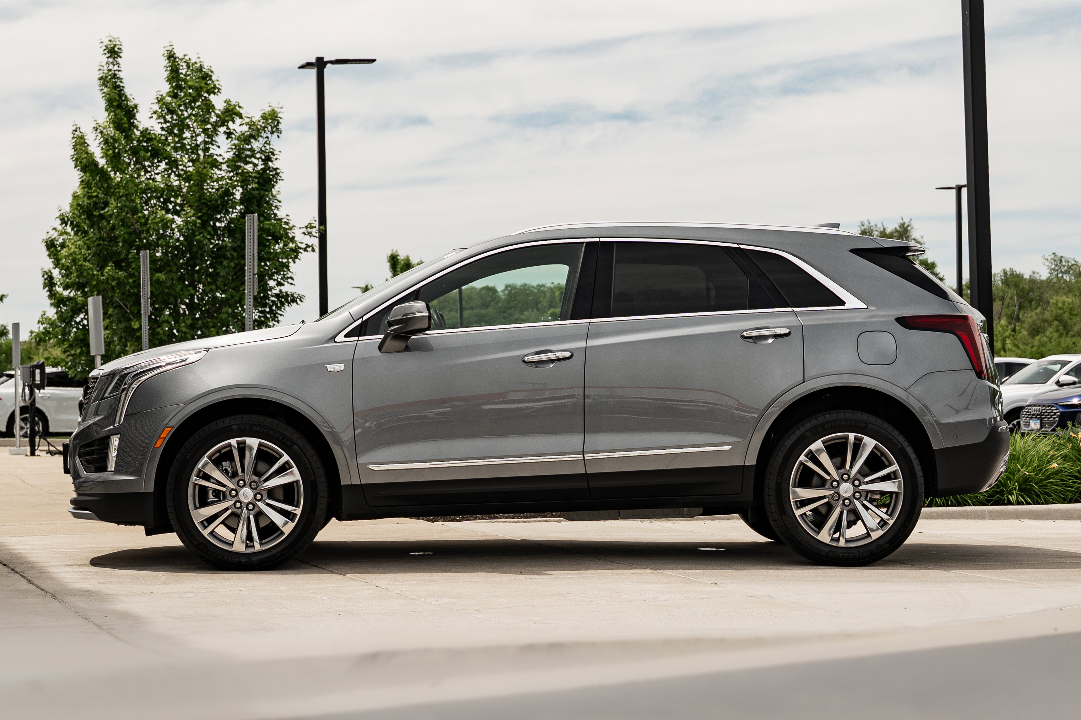 Used 2021 Cadillac XT5 Premium Luxury AWD/4WD image 6