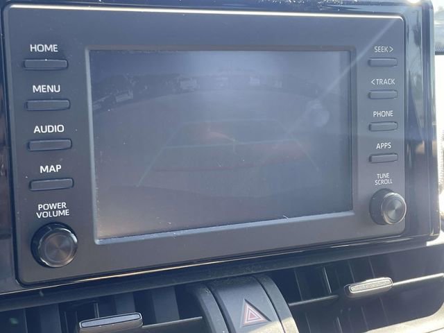 Used 2019 Toyota RAV4 LE image 17