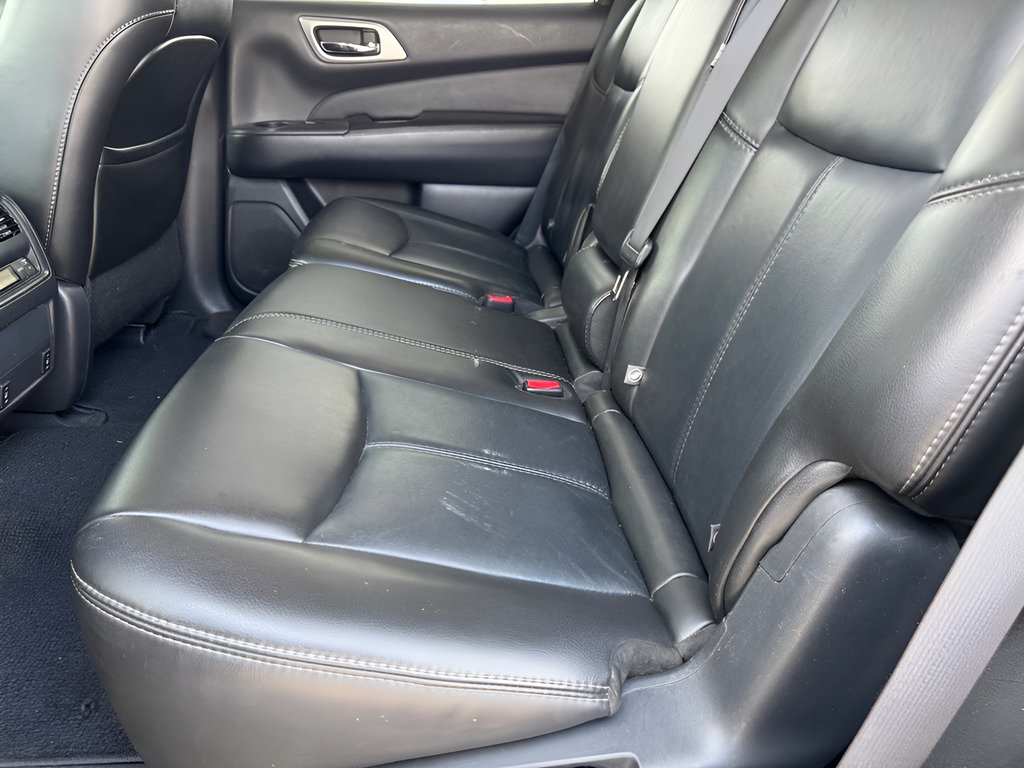 Used 2014 Nissan Pathfinder SL w/ SL Tech Package AWD/4WD image 11