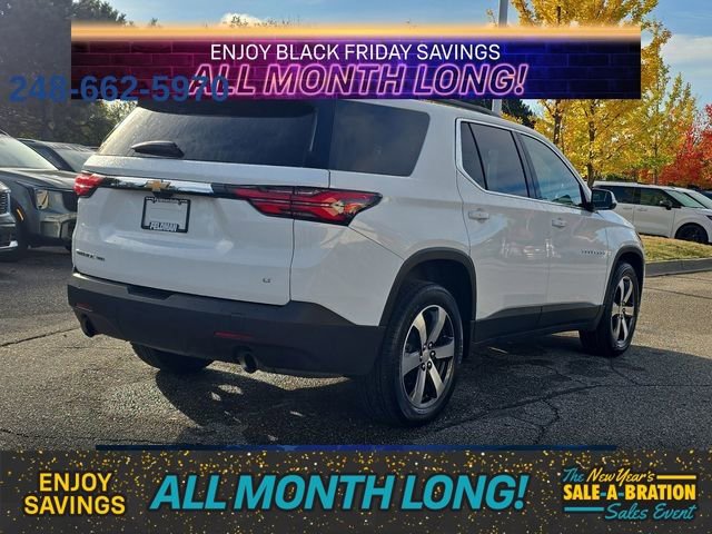 Used 2023 Chevrolet Traverse LT w/ LT Premium Package image 5