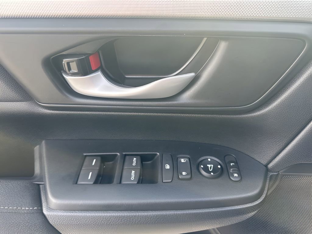 Used 2021 Honda CR-V Special Edition image 24
