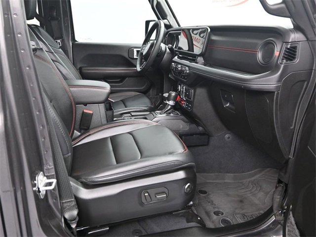 Used 2025 Jeep Gladiator Rubicon w/ Convenience Group image 10