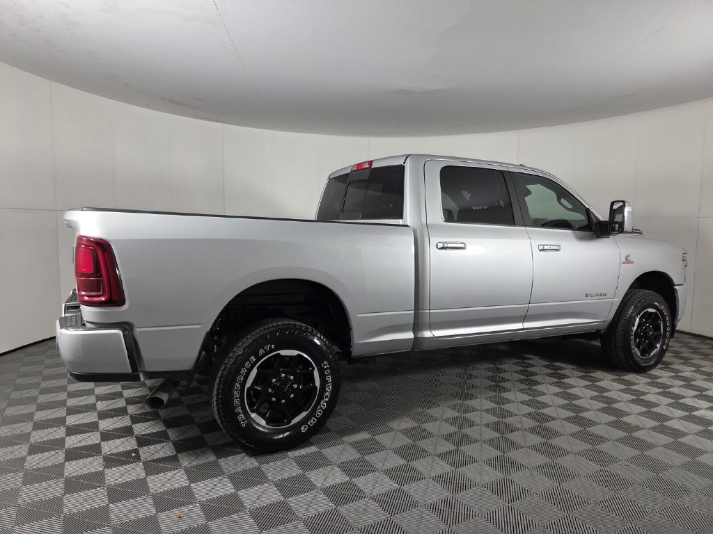 Used 2026 RAM 2500 Laramie AWD/4WD image 5