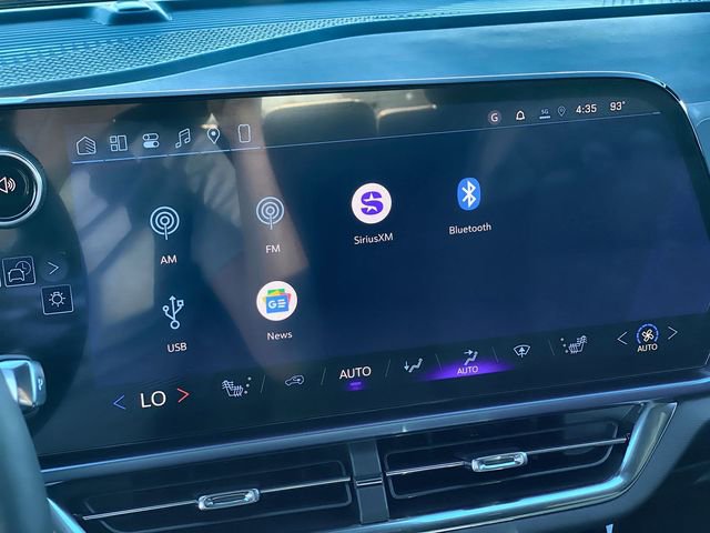 New 2026 Chevrolet Equinox EV LT AWD/4WD image 26