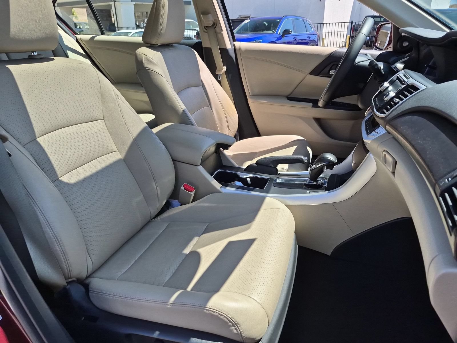 Used 2014 Honda Accord EX-L image 30