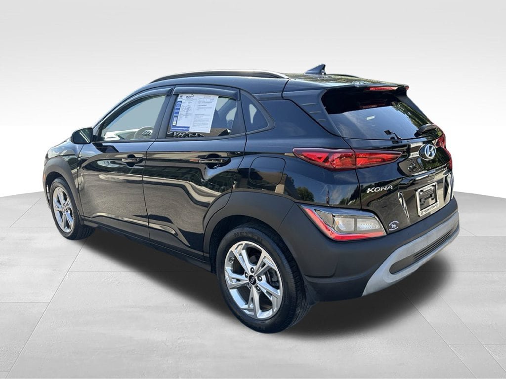 Used 2023 Hyundai Kona SEL FWD image 5