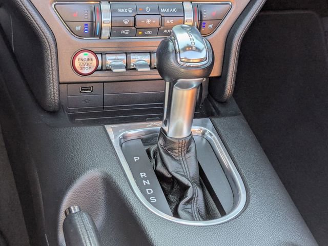 Used 2018 Ford Mustang GT Premium RWD image 34