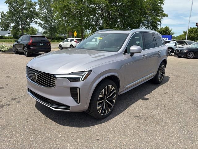 Used 2026 Volvo XC90 B5 Plus w/ Protection Package Premier