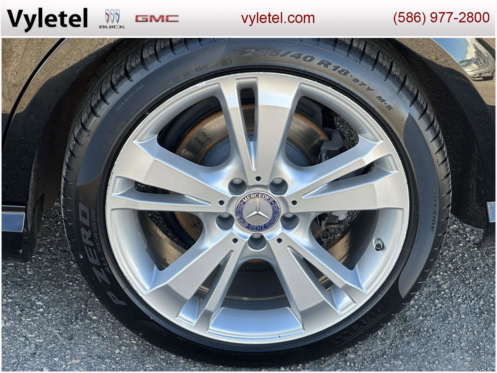 Used 2013 Mercedes-Benz E 350 4MATIC Sedan image 7