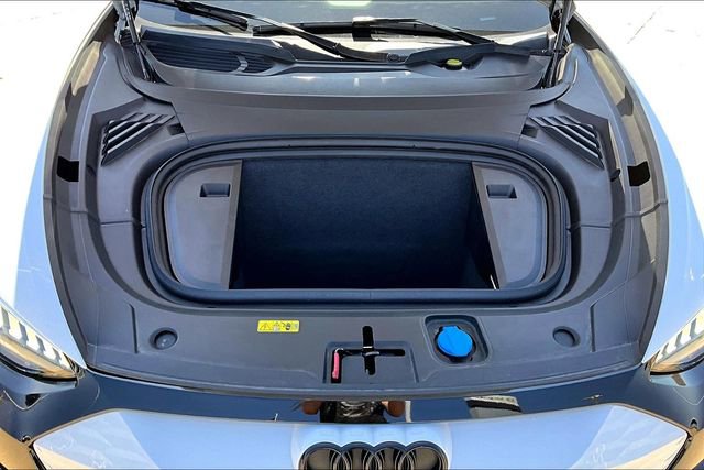 Used 2023 Audi RS e-tron GT w/ Ceramic Brake Package image 9