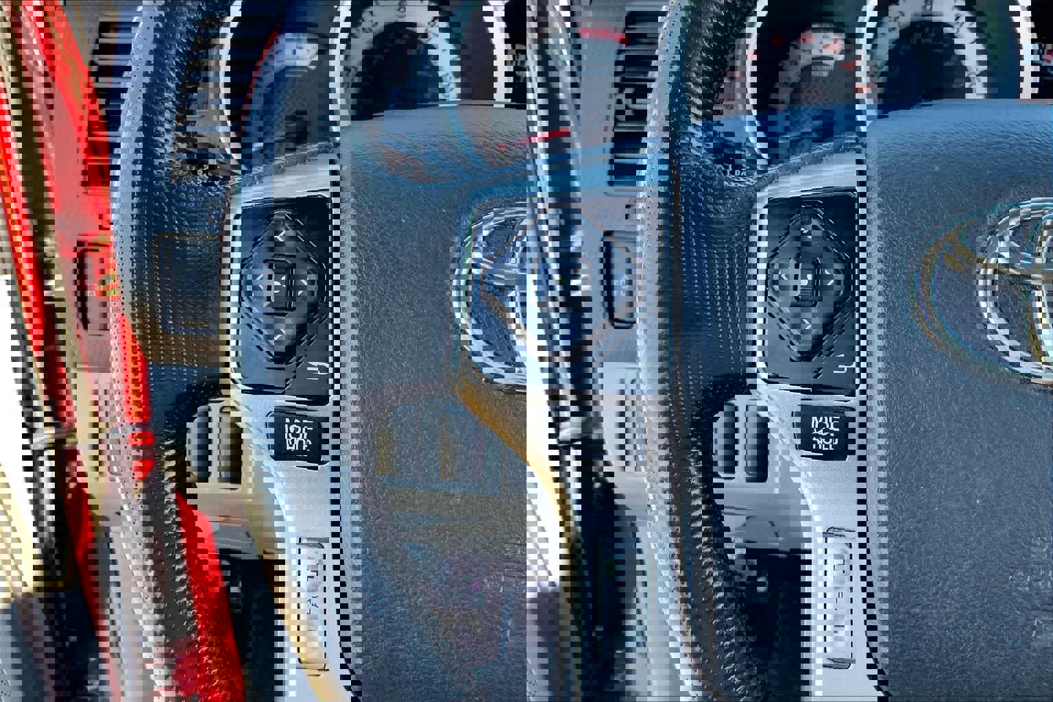 Used 2014 Toyota Tacoma PreRunner image 23