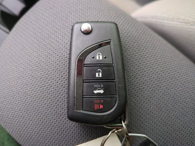 Used 2025 Toyota Corolla LE FWD image 25
