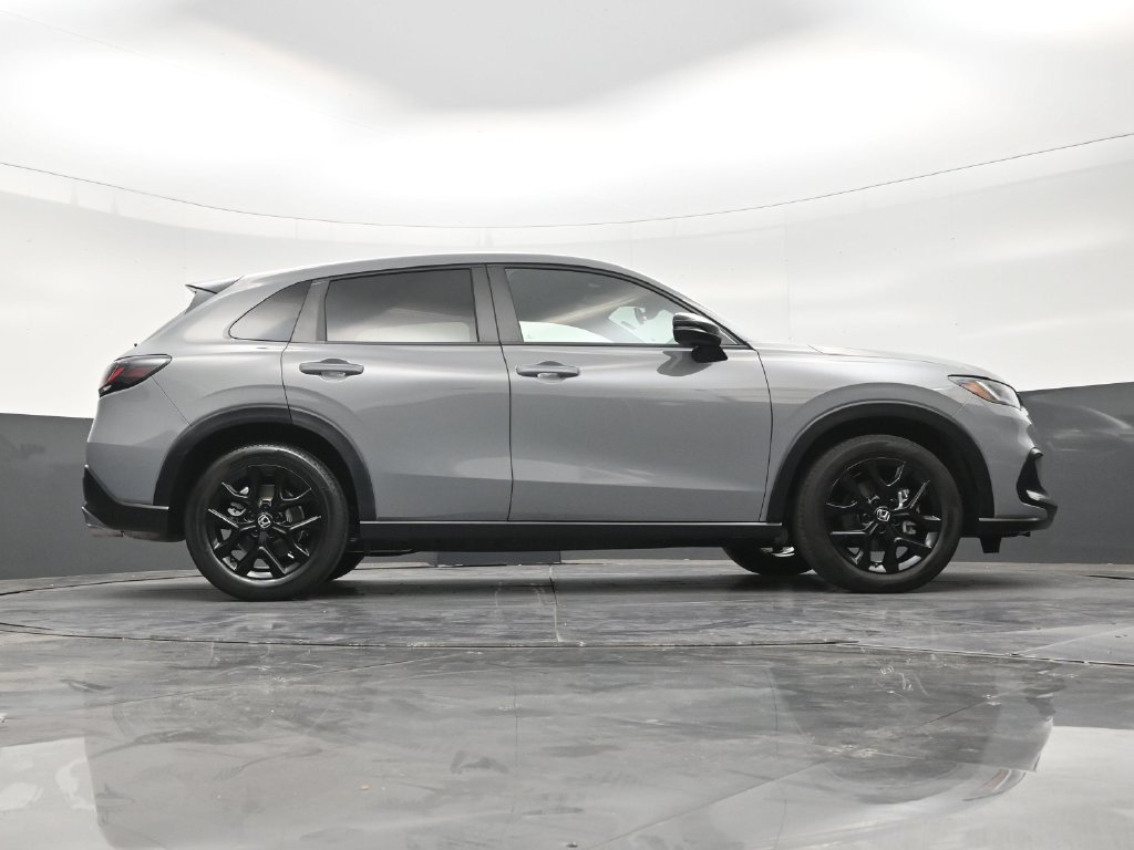 Used 2024 Honda HR-V Sport image 25