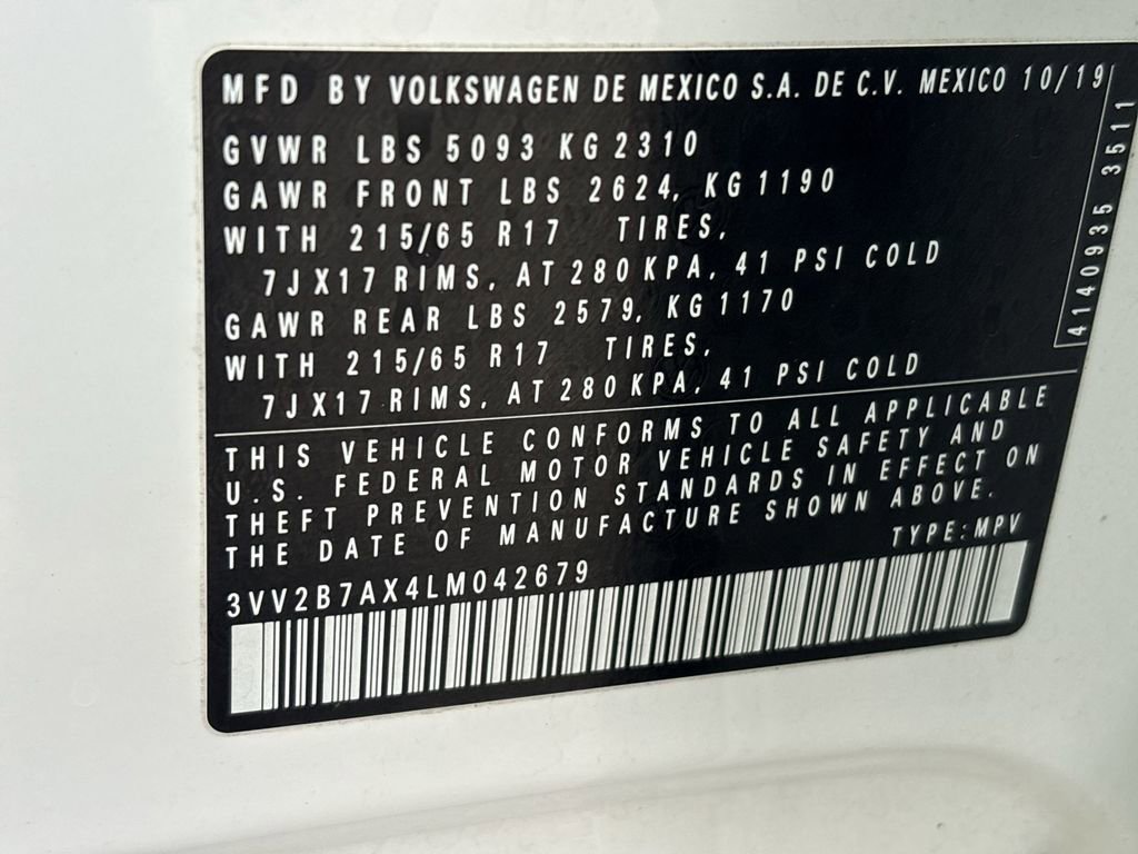 Used 2020 Volkswagen Tiguan SE w/ Panoramic Sunroof Package image 34