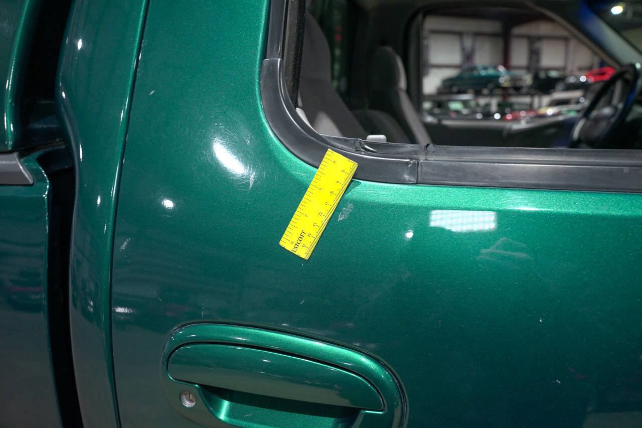 Used 1998 Ford F150 XLT image 40