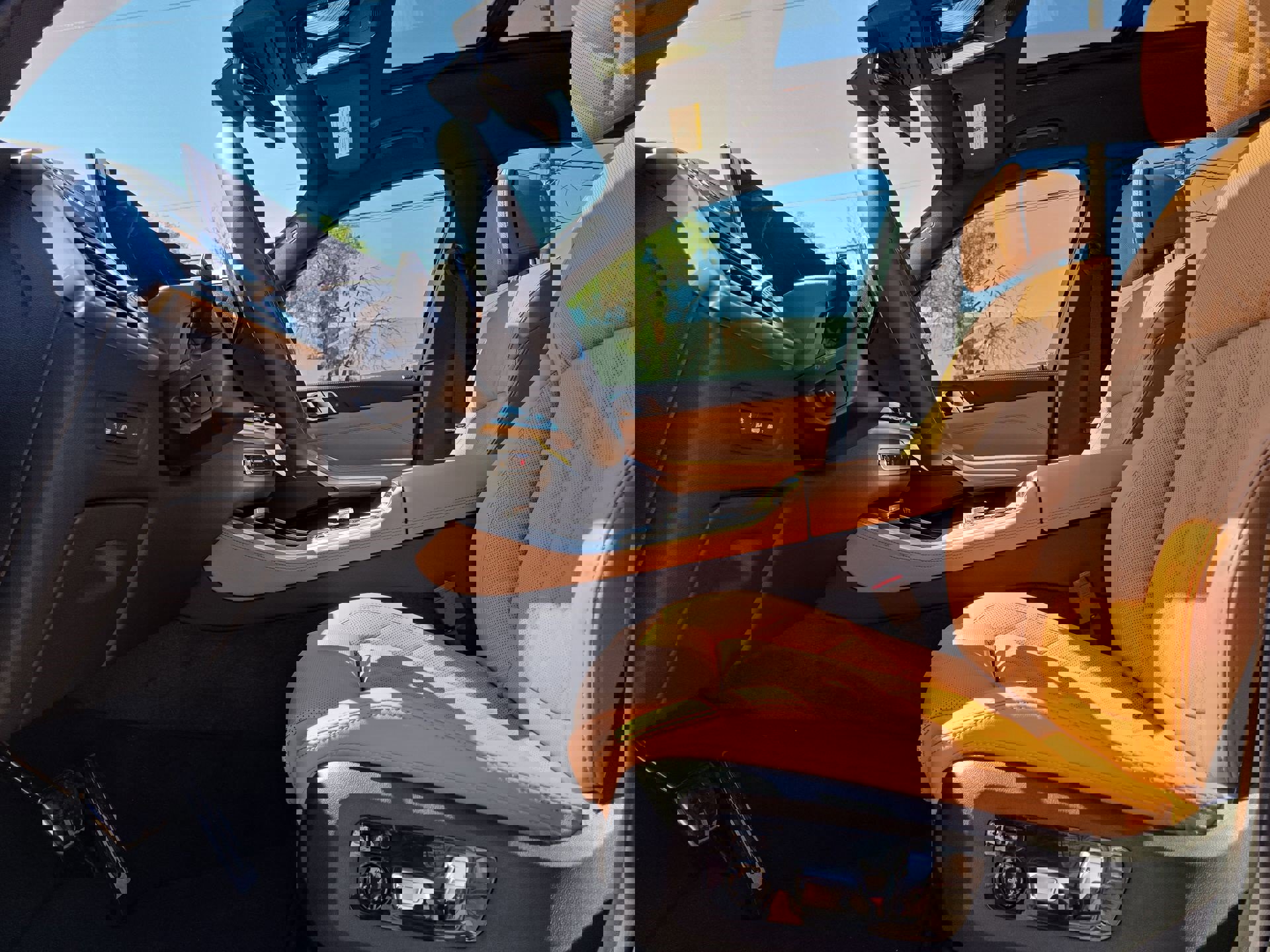 Certified 2026 BMW X5 xDrive40i w/ M Sport Package image 16