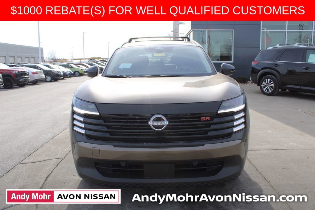 New 2026 Nissan Kicks SR image 2