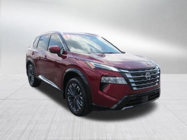 Used 2026 Nissan Rogue Platinum w/ Tech Package AWD/4WD image 9
