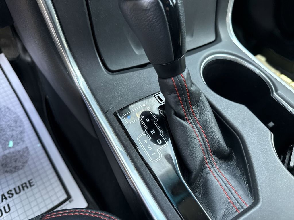 Used 2015 Toyota Camry SE FWD image 27