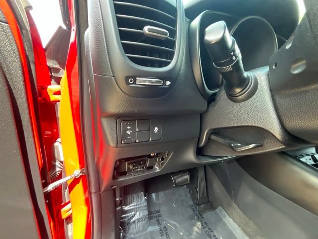 Used 2015 Kia Soul + FWD image 20
