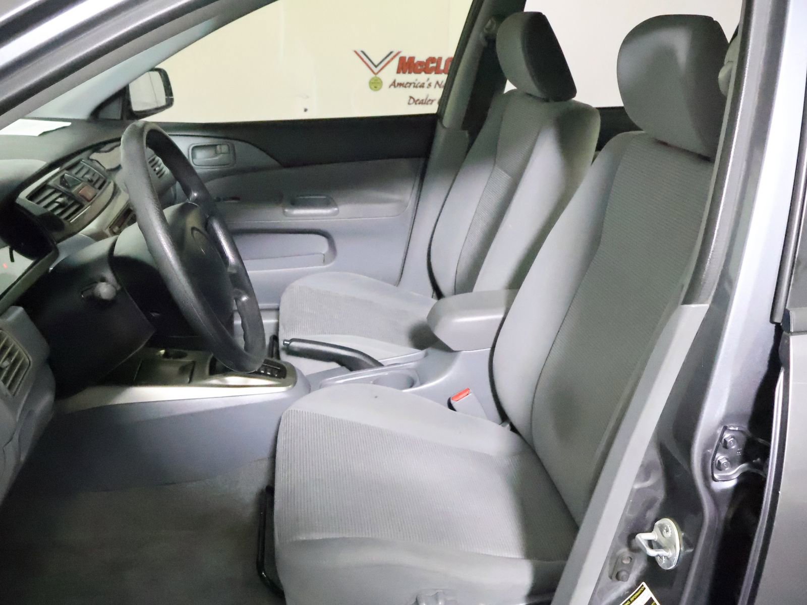 Used 2005 Mitsubishi Lancer ES image 19