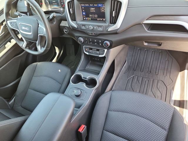 Used 2024 GMC Terrain SLE AWD/4WD image 22