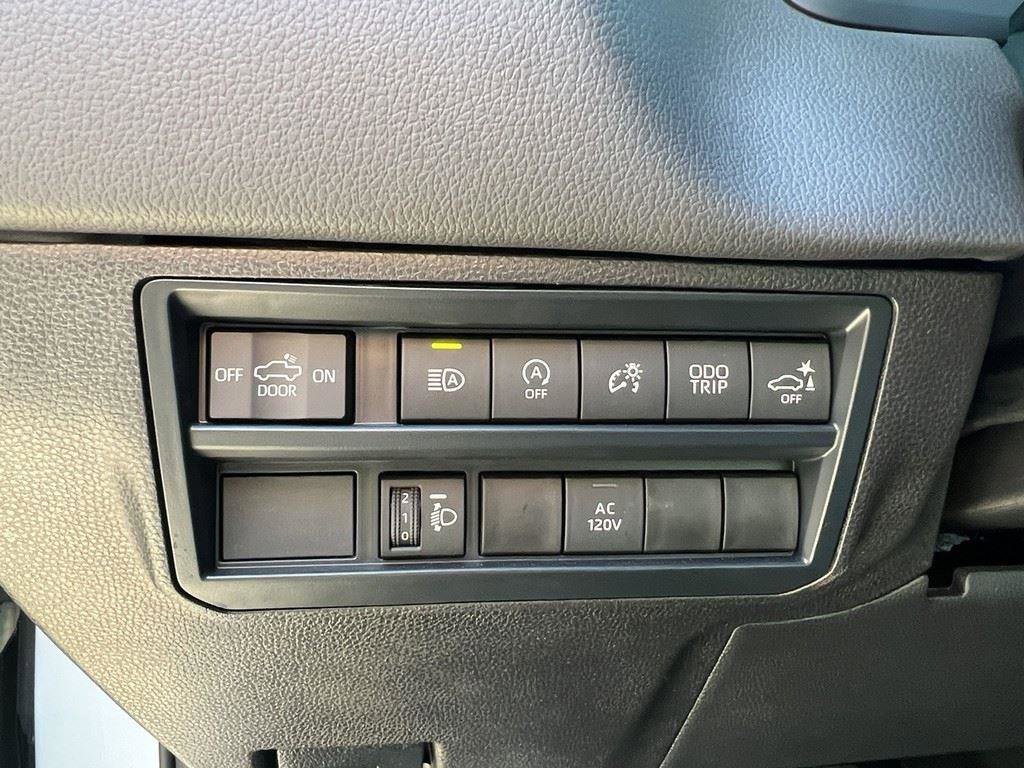 Used 2025 Toyota Tundra Limited w/ Power Package image 19