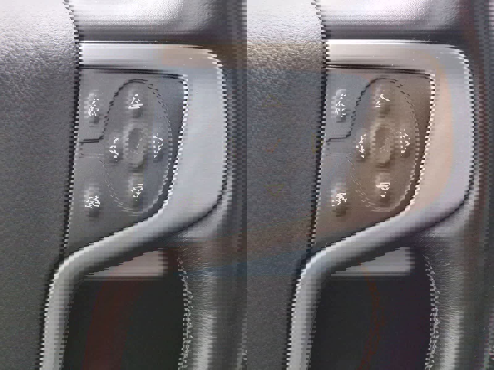 Used 2017 GMC Yukon Denali image 26