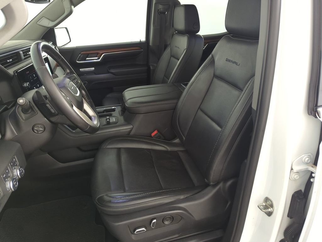 Used 2023 GMC Sierra 1500 Denali AWD/4WD image 11