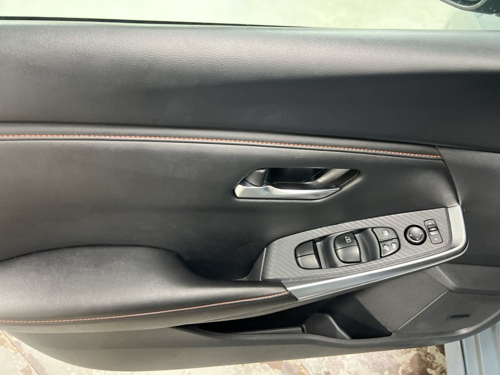 Used 2024 Nissan Sentra SR w/ SR Premium Package FWD image 21
