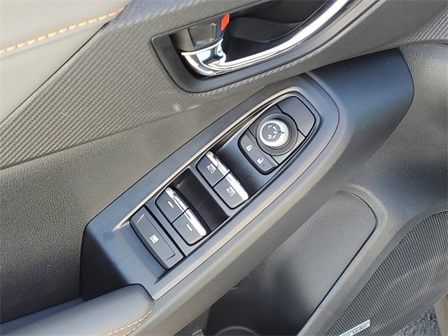 New 2025 Subaru Crosstrek 2.5i Limited w/ Crosstrek Mirror Package image 15