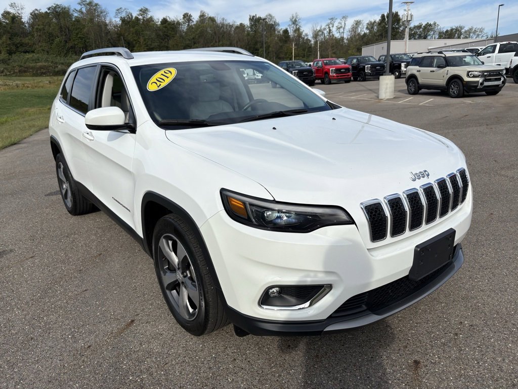 Used 2019 Jeep Cherokee Limited image 7