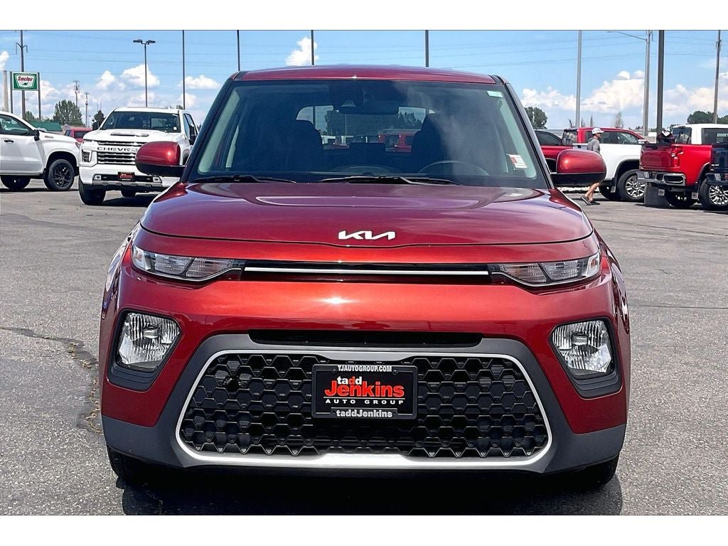 Used 2022 Kia Soul LX w/ Technology Package FWD image 3