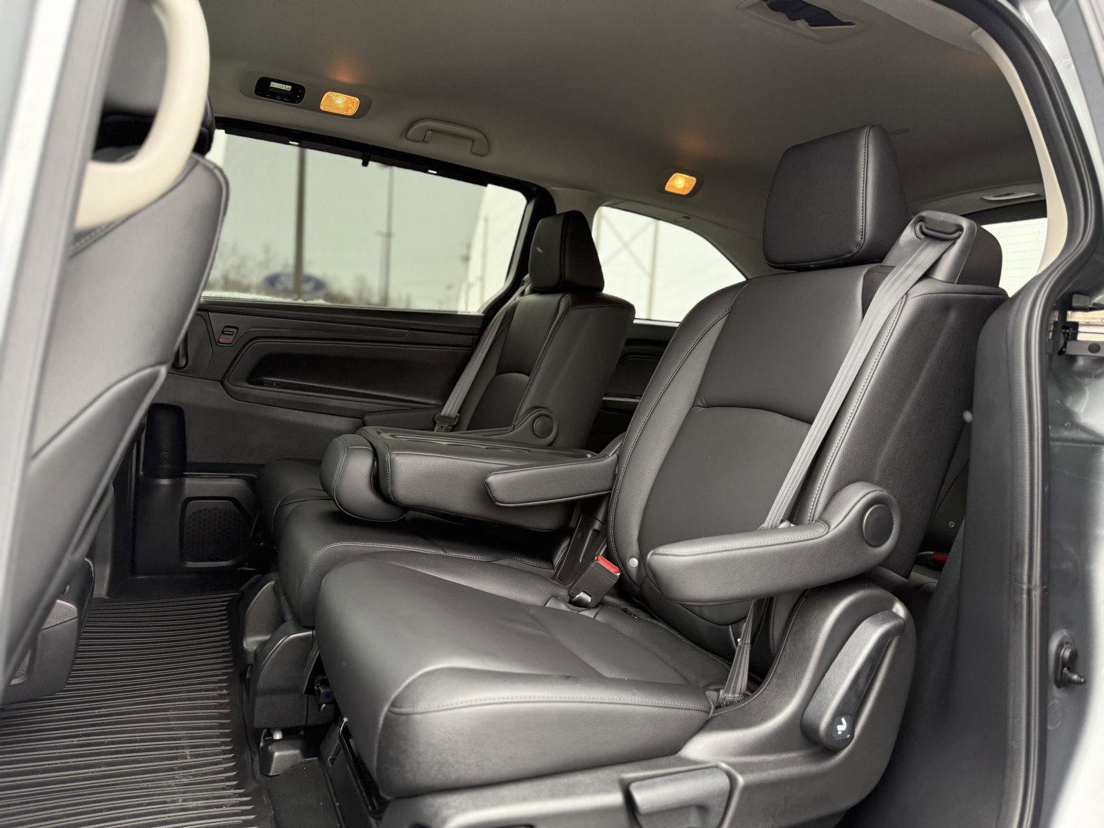 Certified 2026 Honda Odyssey EX-L image 14