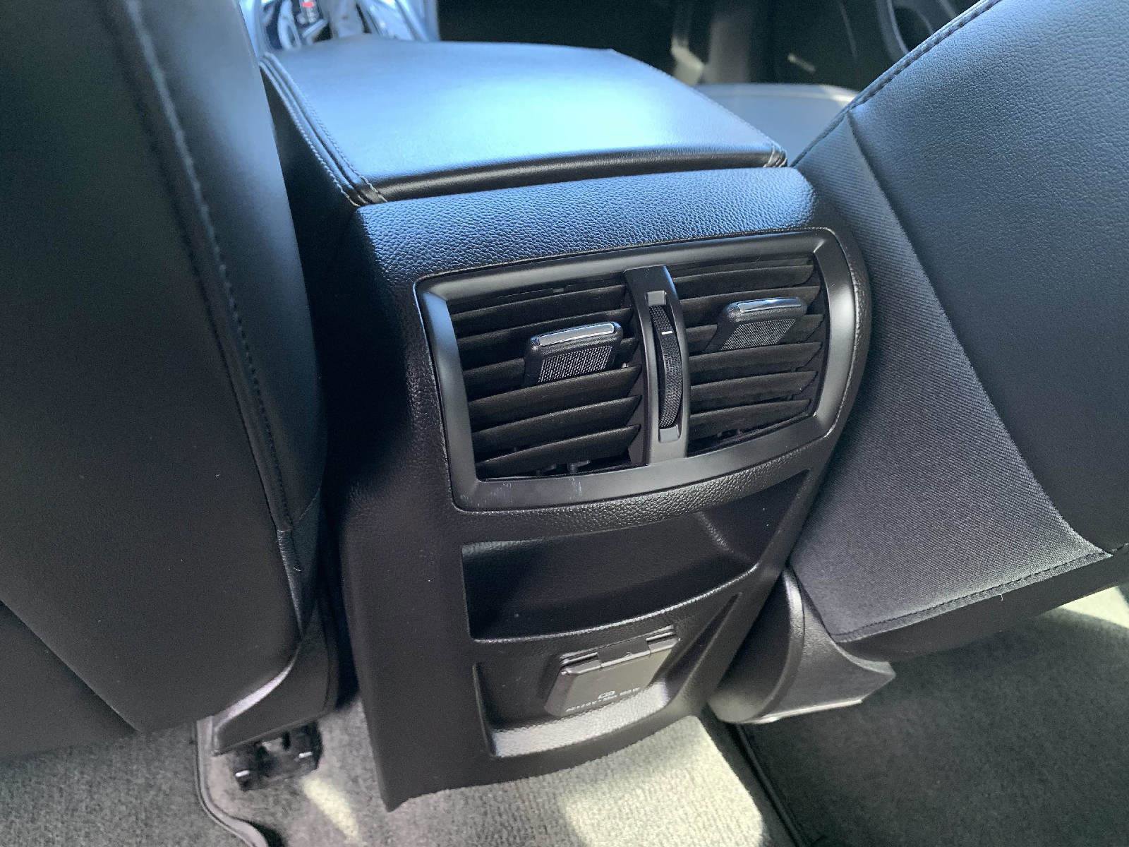 Used 2012 Buick Regal Premium image 38