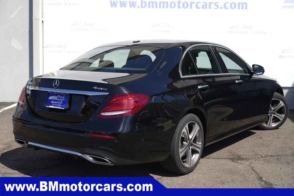 Used 2020 Mercedes-Benz E 350 4MATIC Sedan image 3