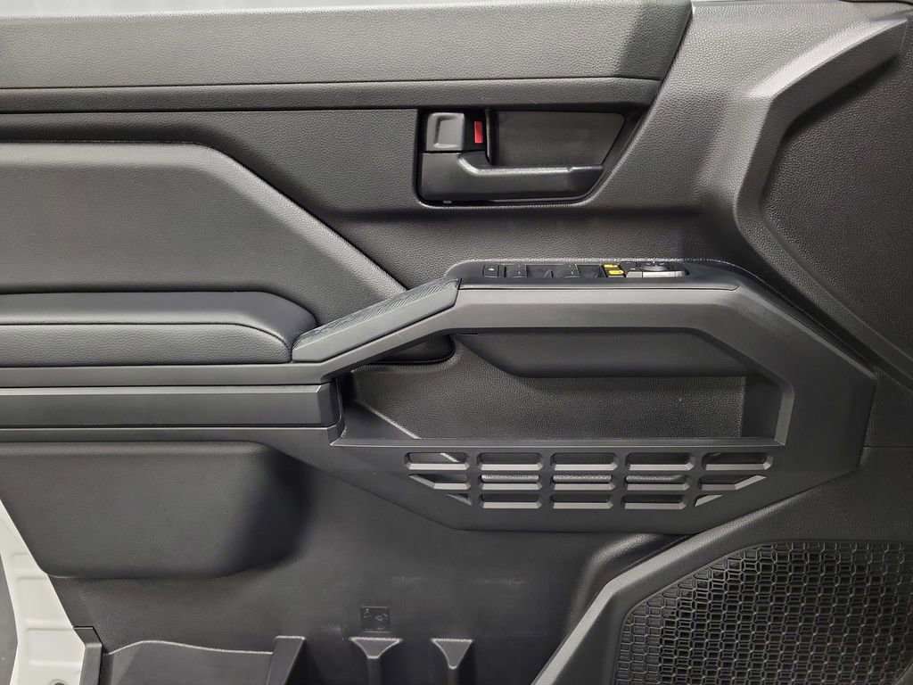 Used 2025 Toyota Tacoma SR image 21