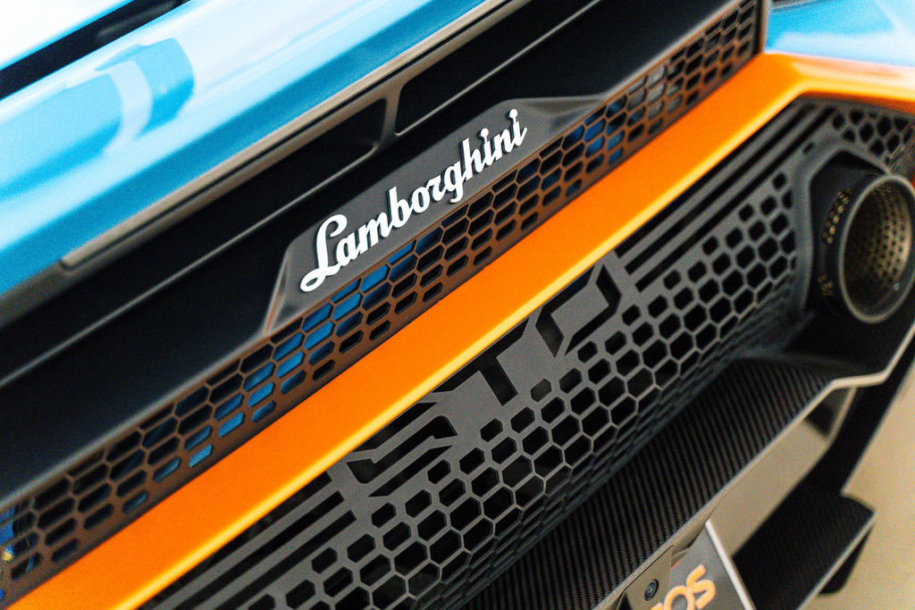 Used 2021 Lamborghini Huracan STO image 5