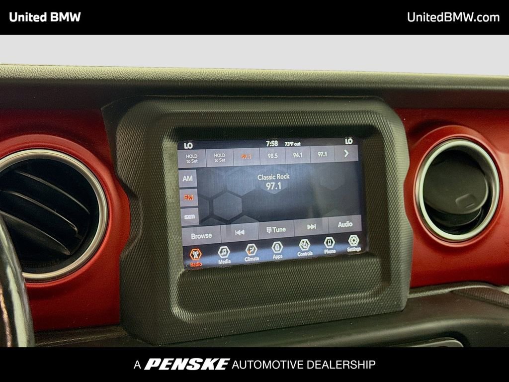 Used 2020 Jeep Gladiator Rubicon w/ Cold Weather Group AWD/4WD image 8