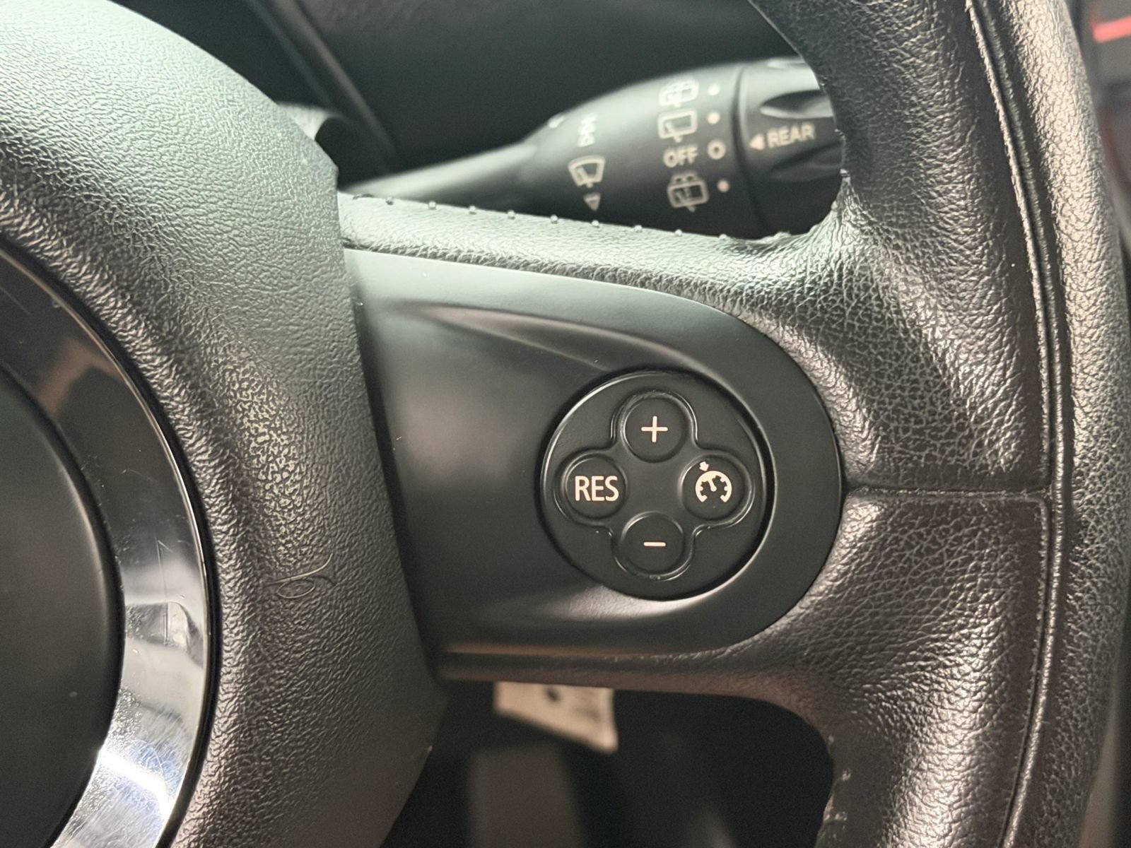 Used 2015 MINI Cooper Paceman FWD image 21
