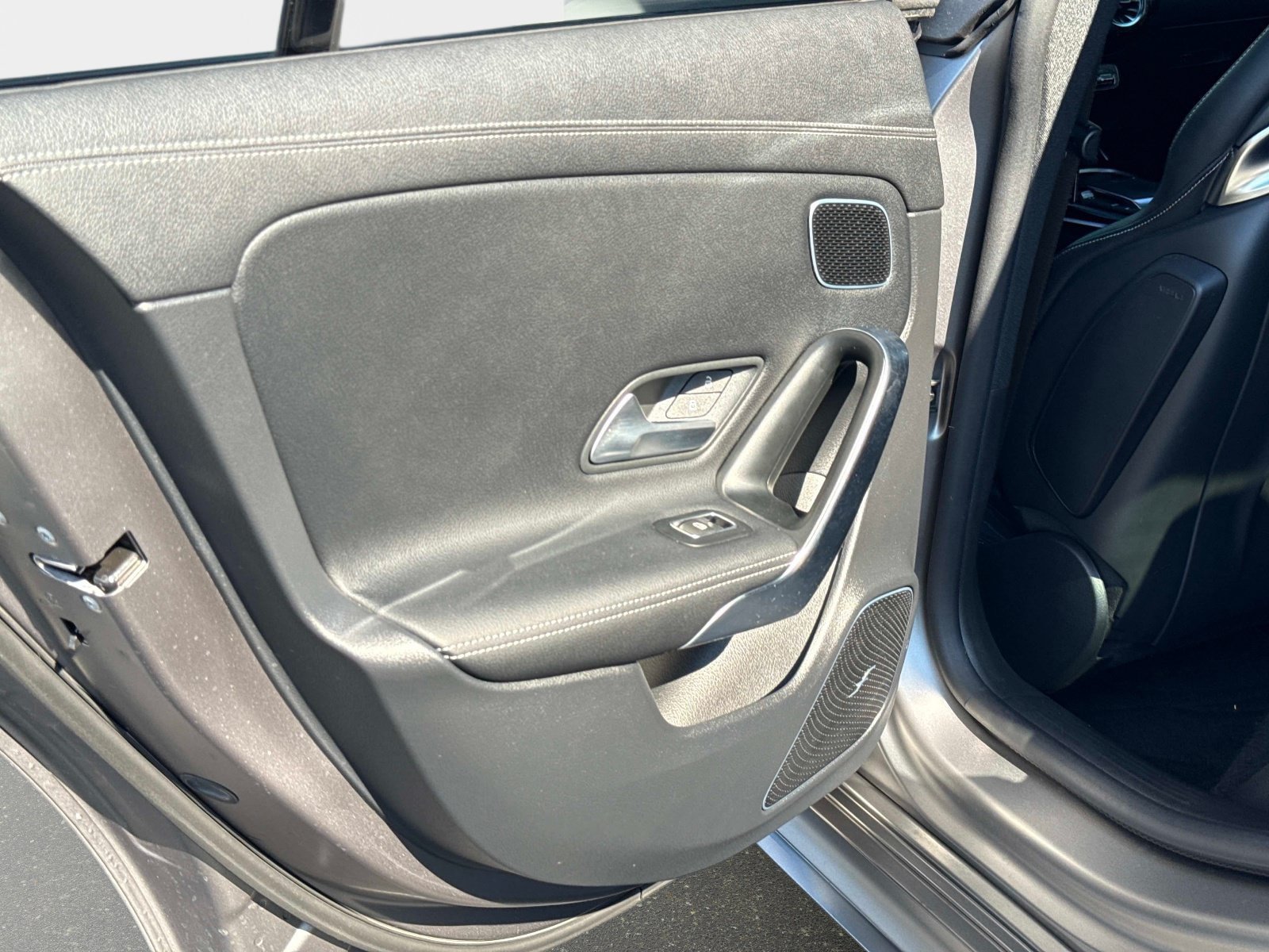 Certified 2022 Mercedes-Benz CLA 45 AMG 4MATIC image 11