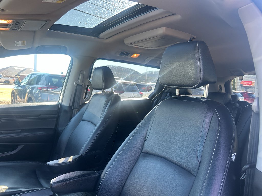 Used 2022 Honda Odyssey Touring image 23