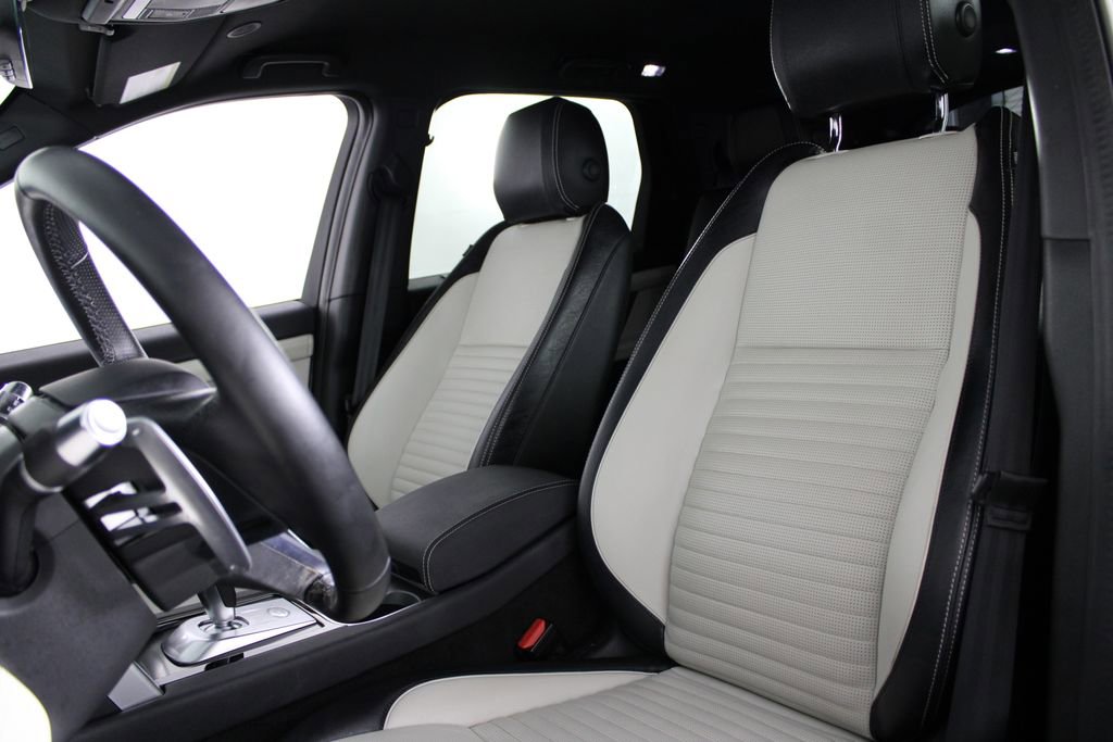 Used 2022 Land Rover Discovery Sport S R-Dynamic image 18